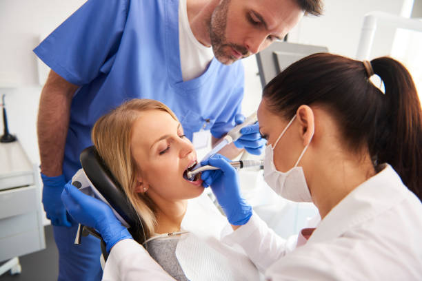 Best Root Canal Treatment  in Maywood, IL